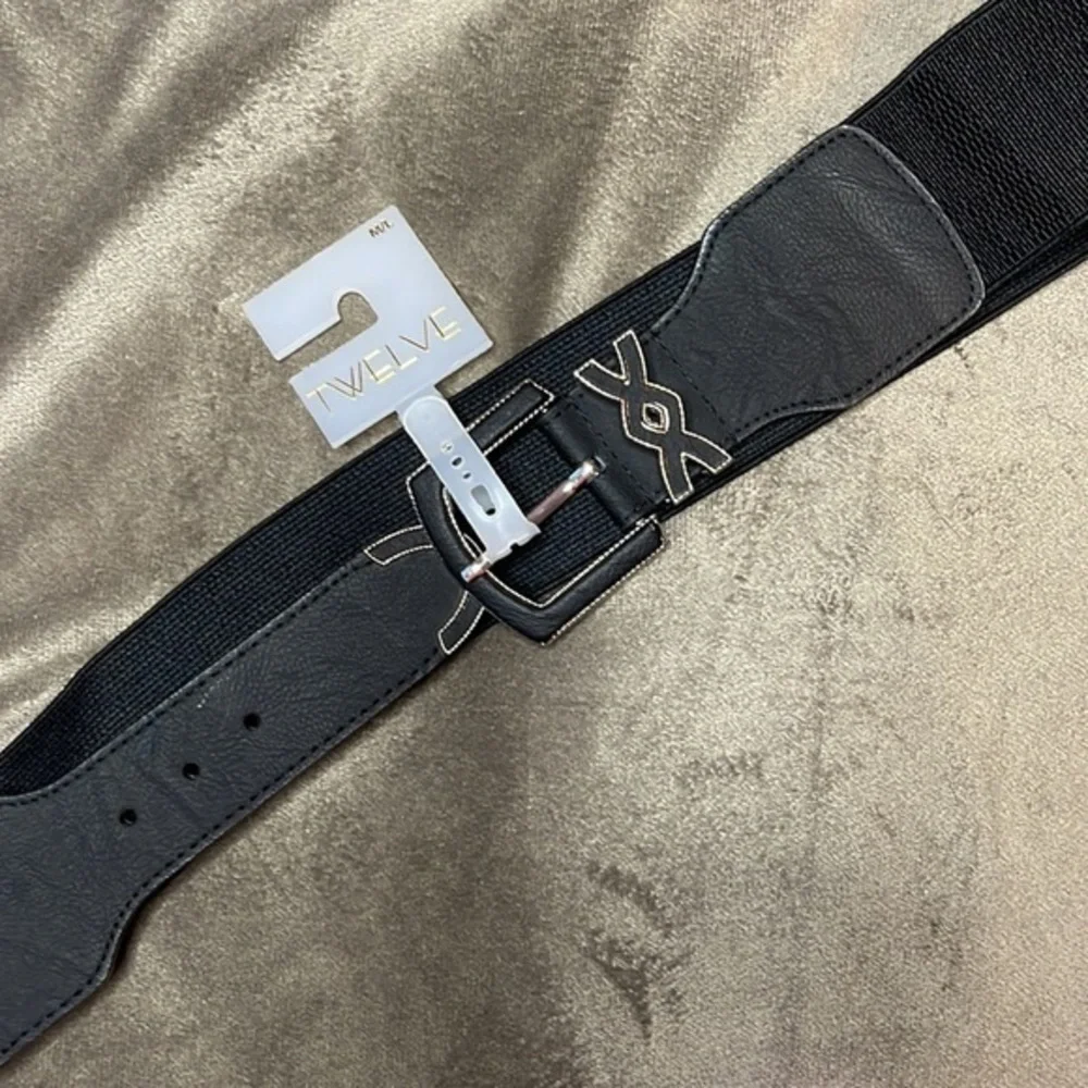 4 for 16$ Twelve stretchy belt